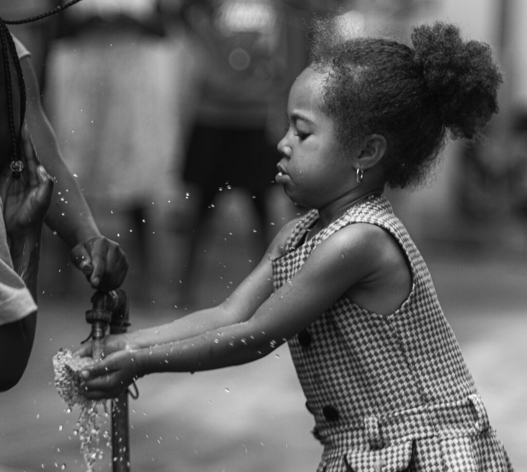 lisa-marie-theck-VWuv1c5PZcQ-unsplash